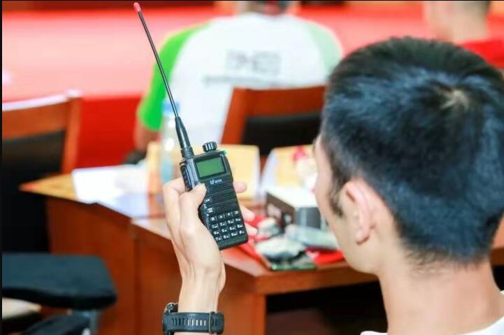 辦理無線電臺執(zhí)照，應(yīng)符合哪些條件？